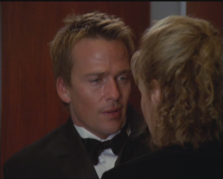 Charmed-Online_dot_net-5x03HappelyEverAfter1082.jpg Charmed-Online_dot_net-5x03HappelyEverAfter1082.jpg