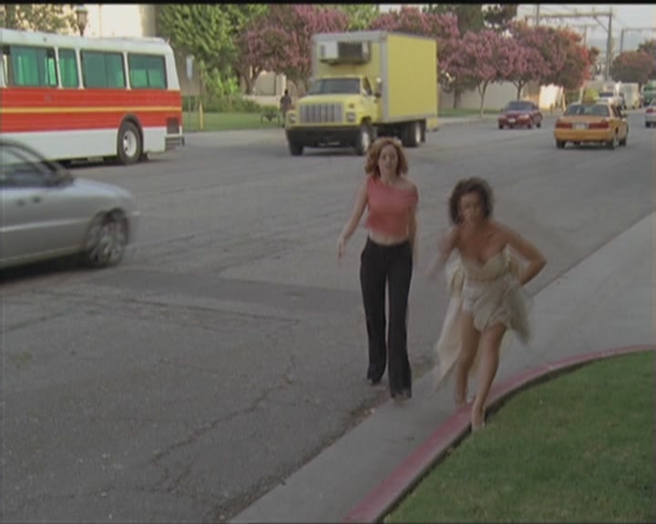 Charmed-Online_dot_net-5x03HappelyEverAfter1112.jpg