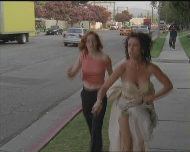 Charmed-Online_dot_net-5x03HappelyEverAfter1115.jpg
