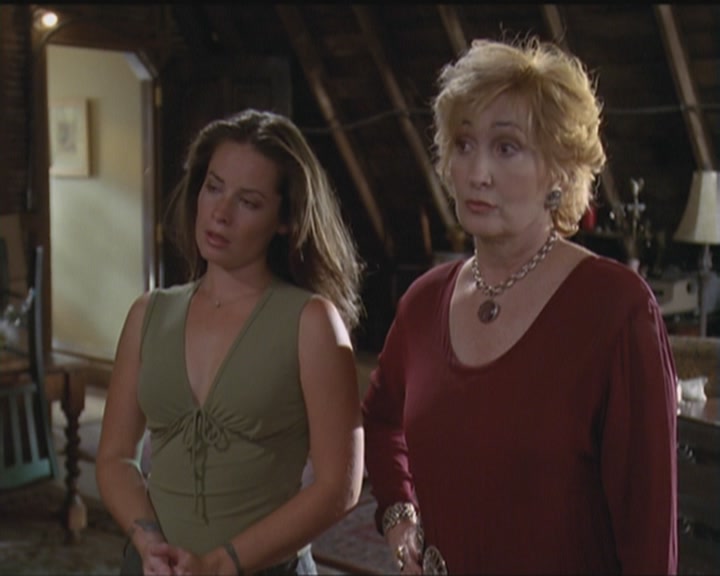 Charmed-Online_dot_net-5x03HappelyEverAfter1209.jpg