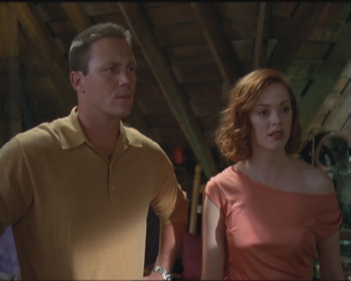 Charmed-Online_dot_net-5x03HappelyEverAfter1226.jpg