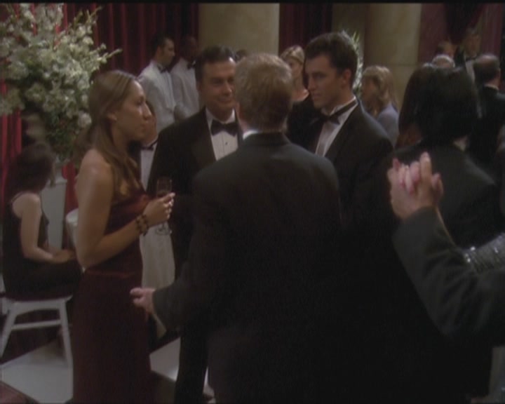 Charmed-Online_dot_net-5x03HappelyEverAfter1300.jpg