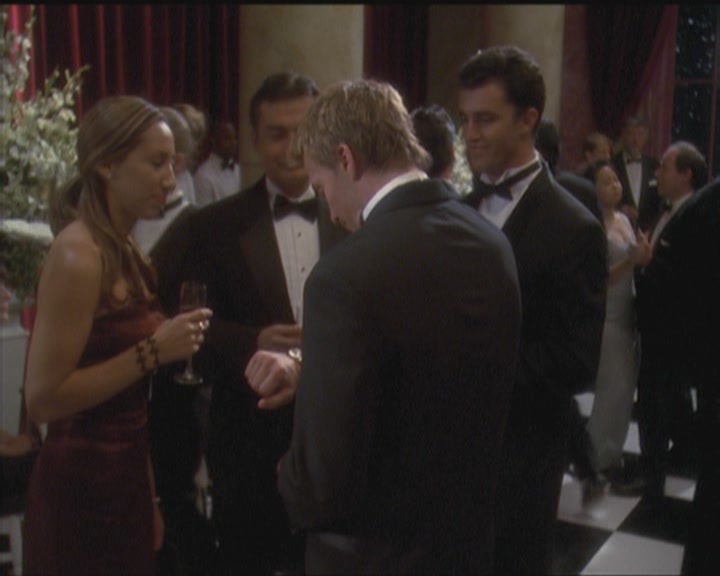 Charmed-Online_dot_net-5x03HappelyEverAfter1305.jpg