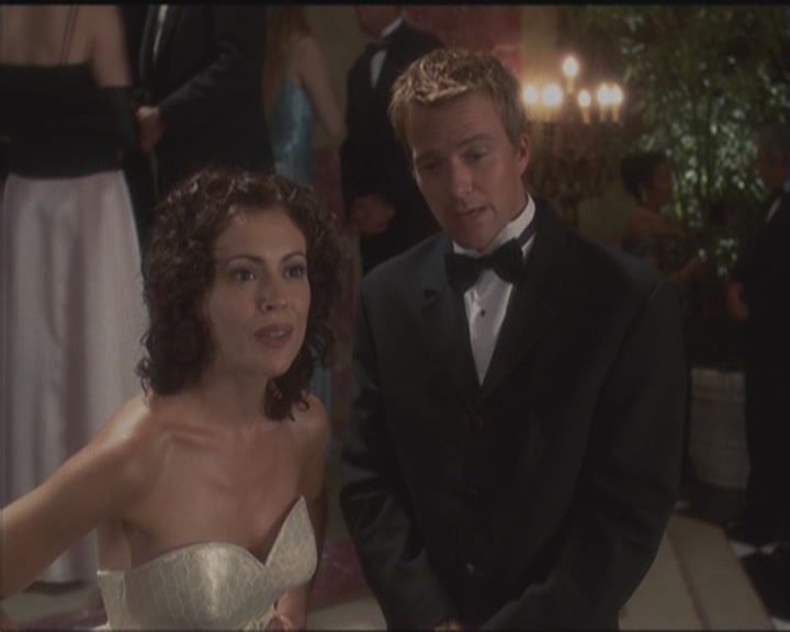 Charmed-Online_dot_net-5x03HappelyEverAfter1354.jpg