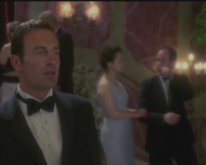 Charmed-Online_dot_net-5x03HappelyEverAfter1385.jpg