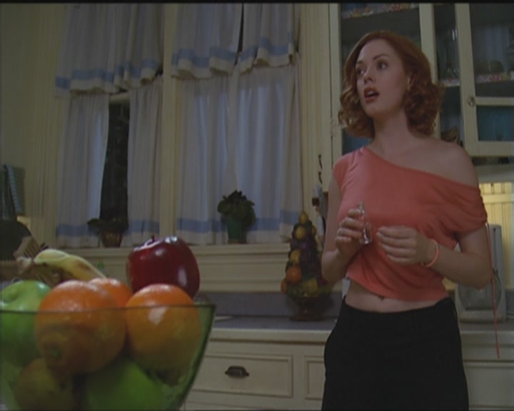 Charmed-Online_dot_net-5x03HappelyEverAfter1434.jpg