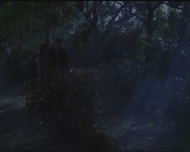 Charmed-Online_dot_net-5x03HappelyEverAfter1516.jpg