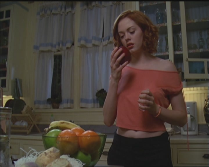 Charmed-Online_dot_net-5x03HappelyEverAfter1540.jpg
