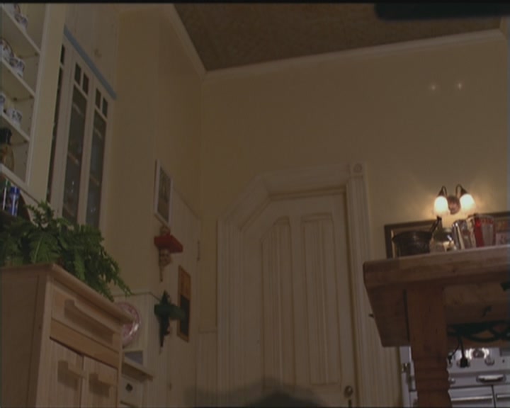 Charmed-Online_dot_net-5x03HappelyEverAfter1558.jpg