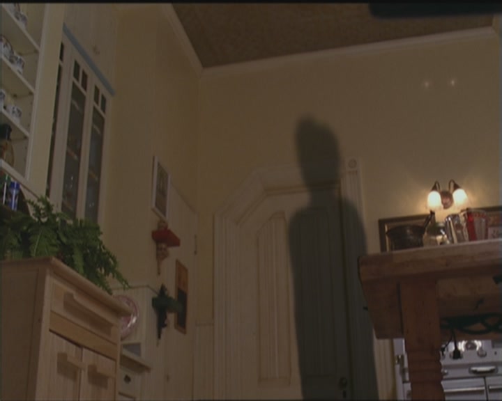 Charmed-Online_dot_net-5x03HappelyEverAfter1561.jpg