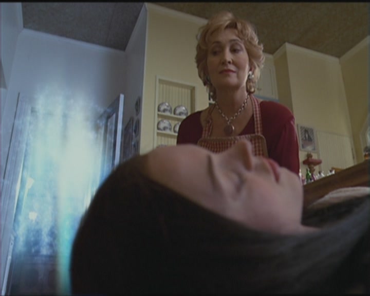 Charmed-Online_dot_net-5x03HappelyEverAfter1578.jpg