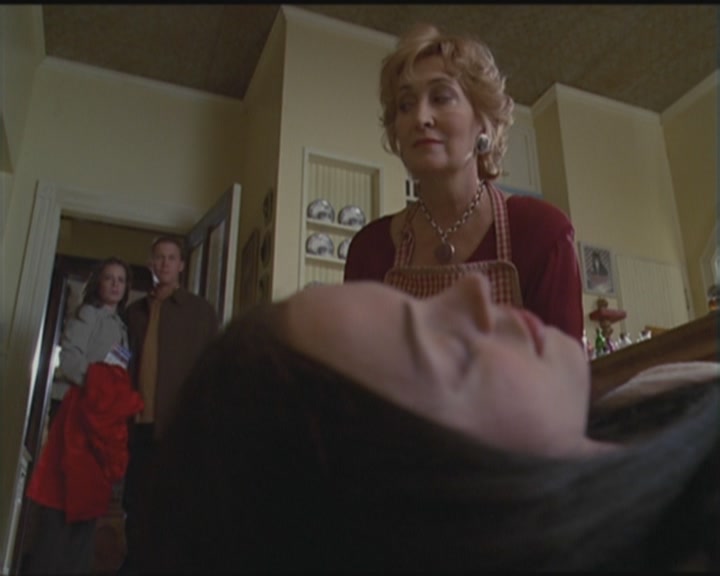 Charmed-Online_dot_net-5x03HappelyEverAfter1579.jpg