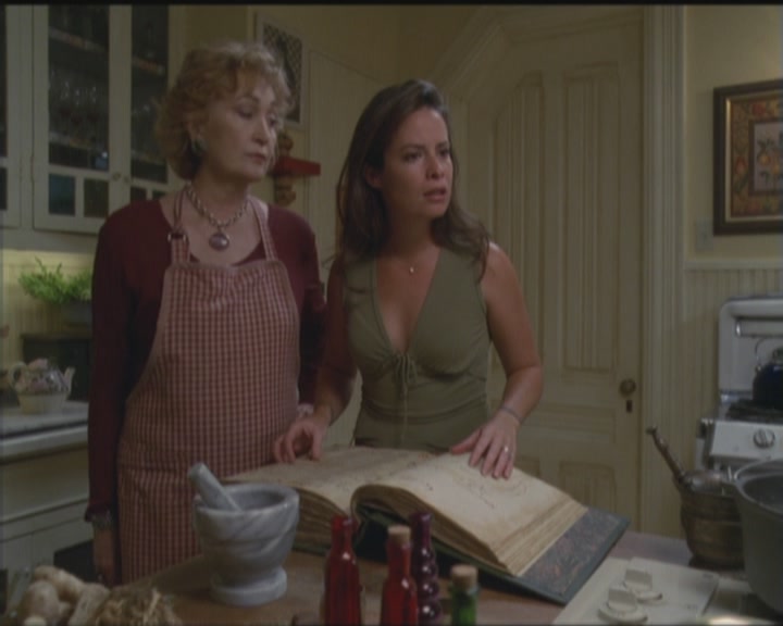 Charmed-Online_dot_net-5x03HappelyEverAfter1617.jpg