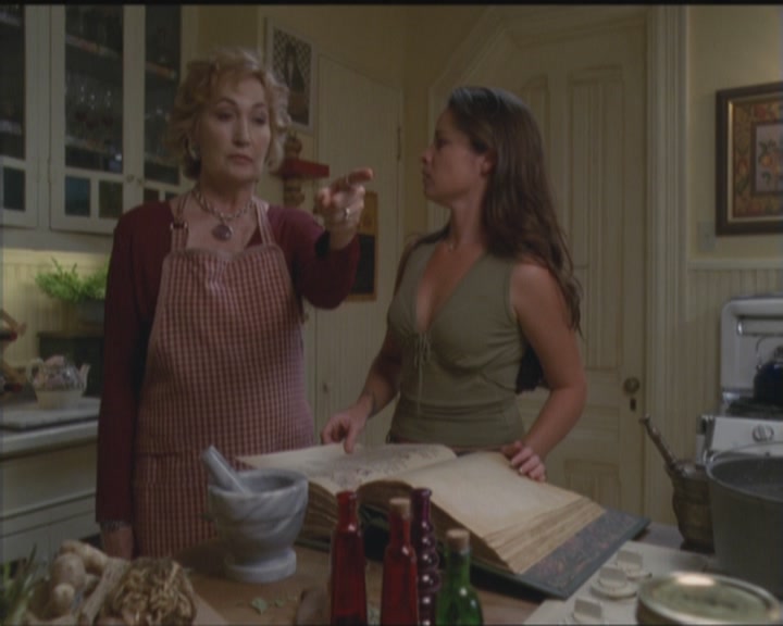 Charmed-Online_dot_net-5x03HappelyEverAfter1621.jpg