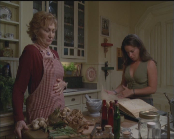 Charmed-Online_dot_net-5x03HappelyEverAfter1629.jpg