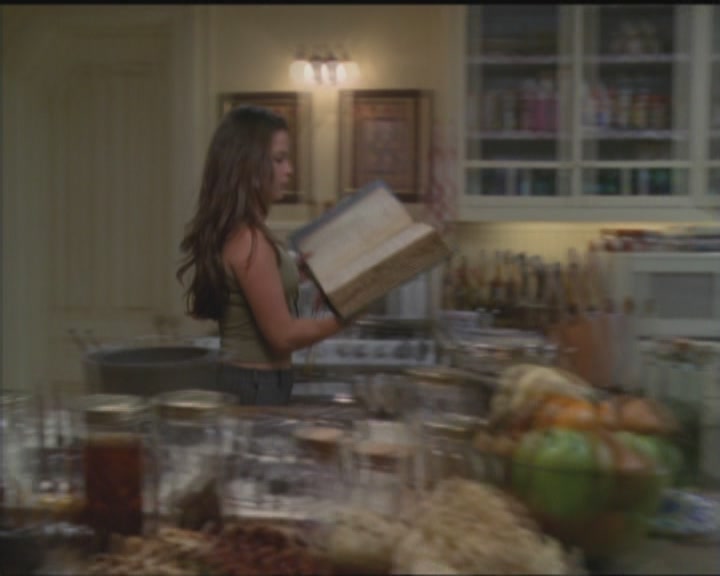 Charmed-Online_dot_net-5x03HappelyEverAfter1636.jpg