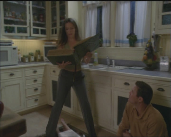 Charmed-Online_dot_net-5x03HappelyEverAfter1639.jpg