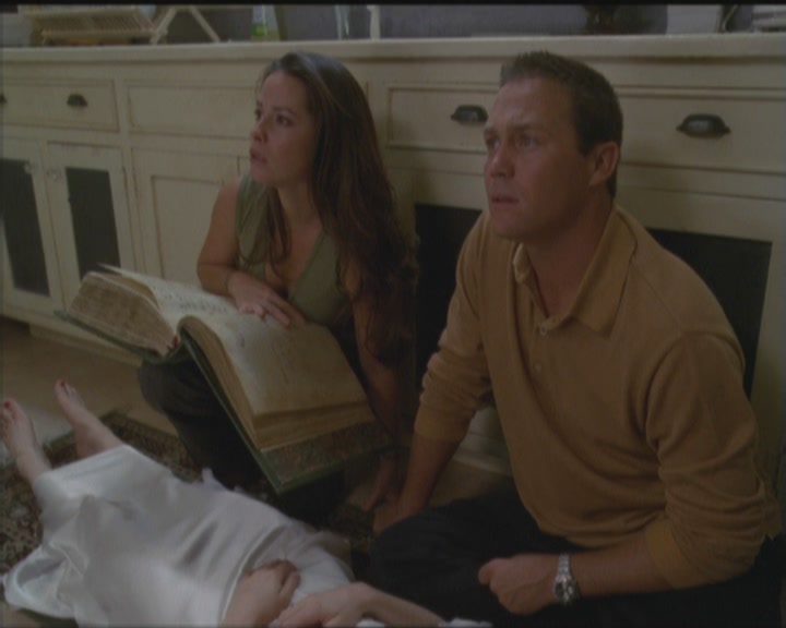 Charmed-Online_dot_net-5x03HappelyEverAfter1660.jpg