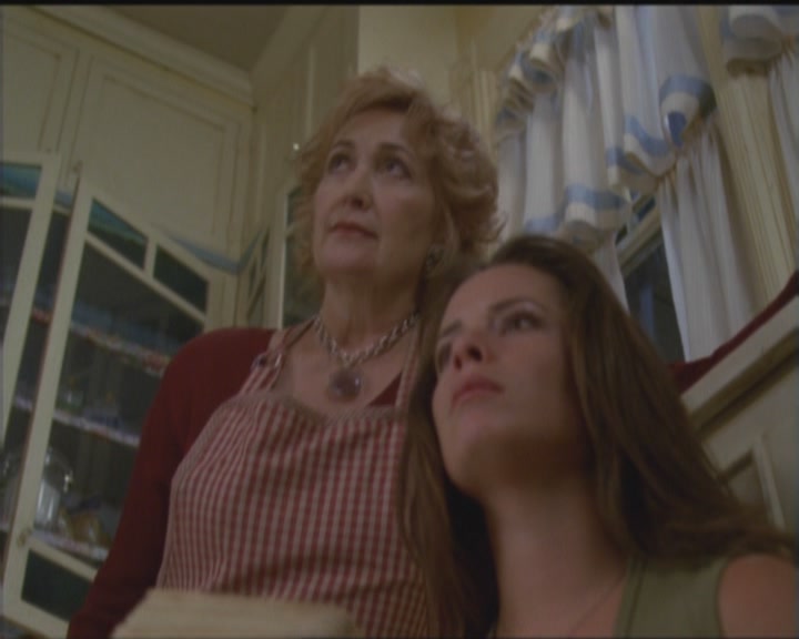 Charmed-Online_dot_net-5x03HappelyEverAfter1676.jpg