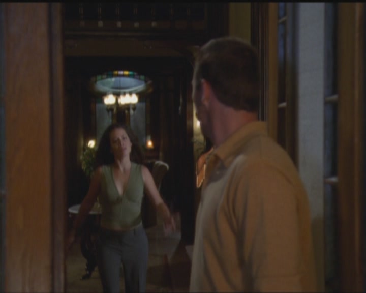 Charmed-Online_dot_net-5x03HappelyEverAfter1684.jpg