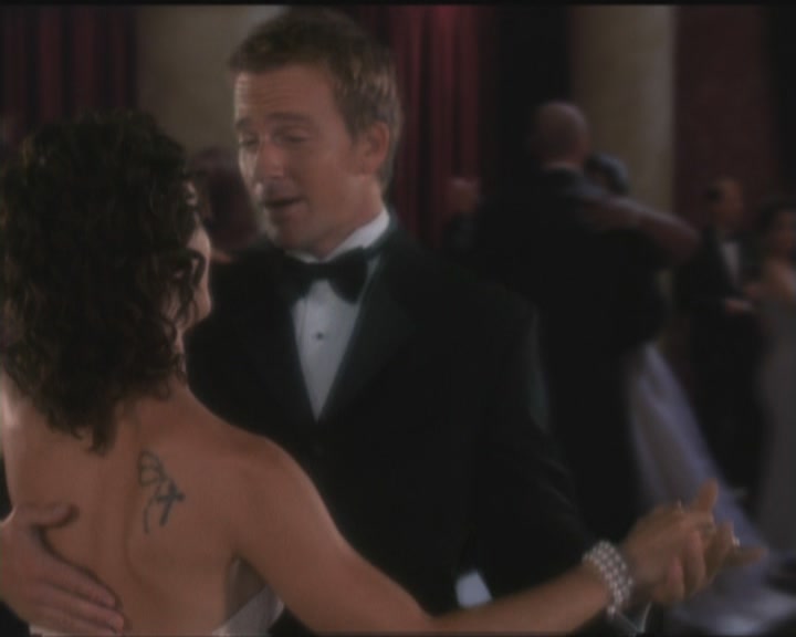 Charmed-Online_dot_net-5x03HappelyEverAfter1724.jpg
