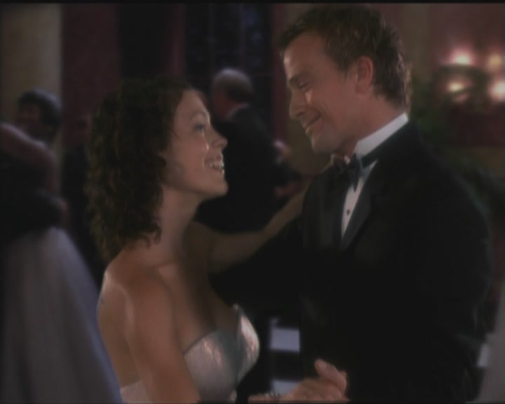 Charmed-Online_dot_net-5x03HappelyEverAfter1728.jpg