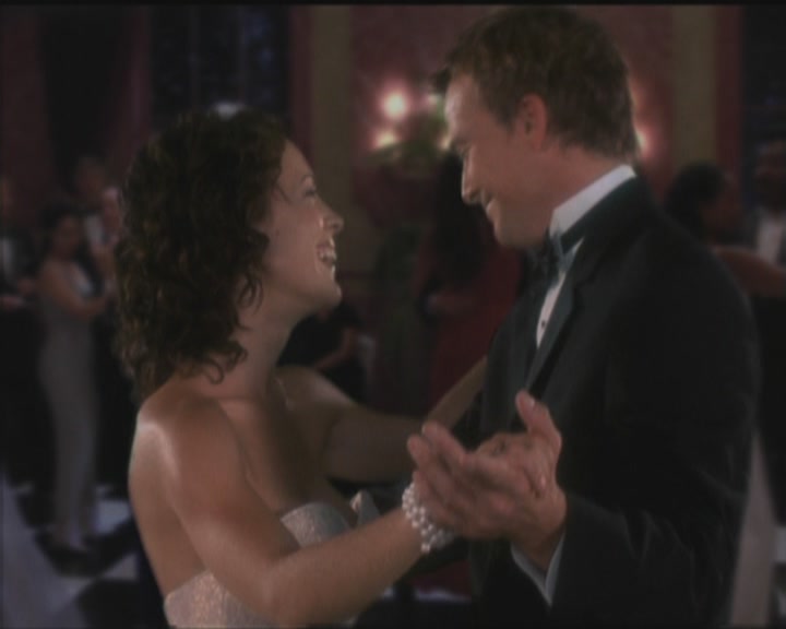 Charmed-Online_dot_net-5x03HappelyEverAfter1729.jpg