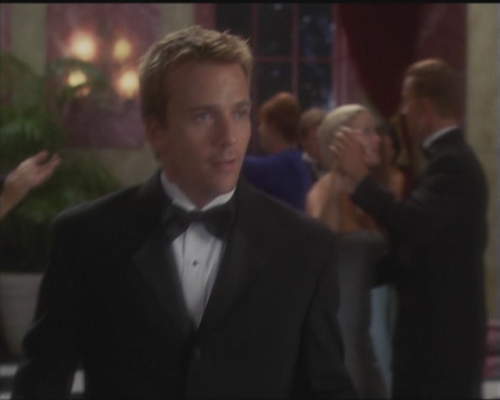 Charmed-Online_dot_net-5x03HappelyEverAfter1740.jpg
