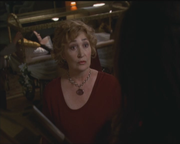 Charmed-Online_dot_net-5x03HappelyEverAfter1817.jpg