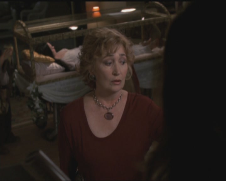 Charmed-Online_dot_net-5x03HappelyEverAfter1821.jpg