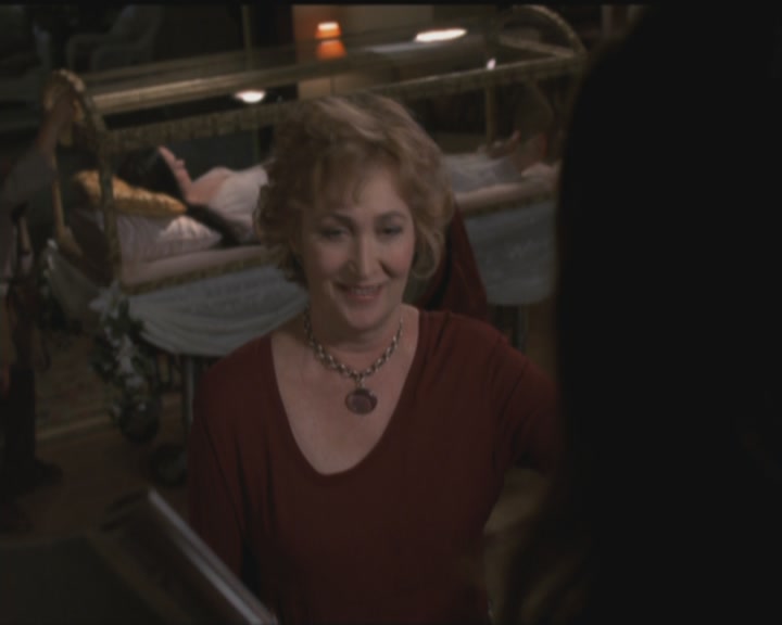 Charmed-Online_dot_net-5x03HappelyEverAfter1824.jpg