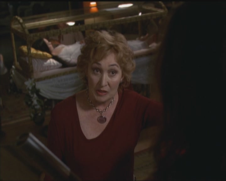 Charmed-Online_dot_net-5x03HappelyEverAfter1829.jpg