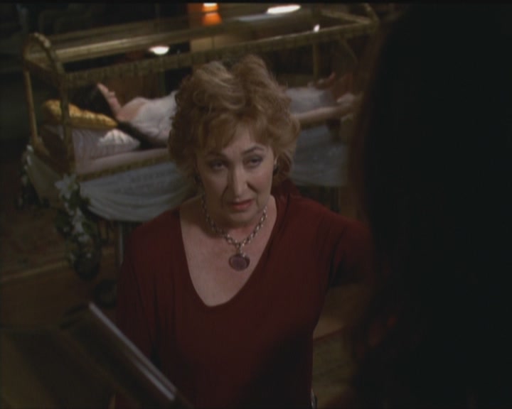 Charmed-Online_dot_net-5x03HappelyEverAfter1840.jpg