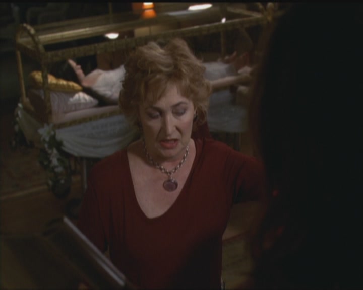 Charmed-Online_dot_net-5x03HappelyEverAfter1842.jpg