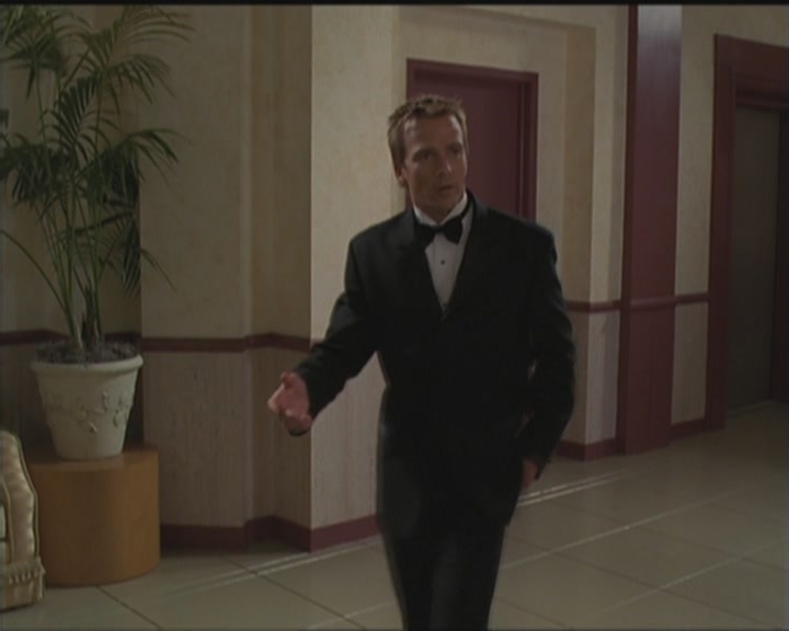 Charmed-Online_dot_net-5x03HappelyEverAfter1869.jpg