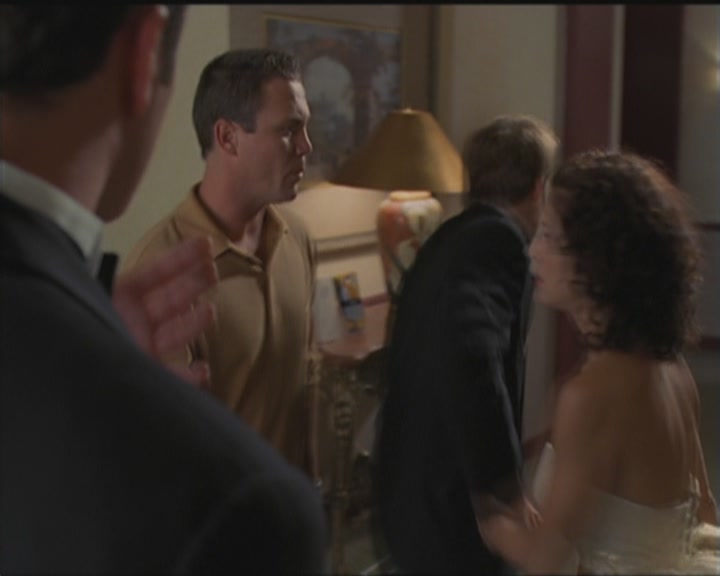 Charmed-Online_dot_net-5x03HappelyEverAfter1884.jpg