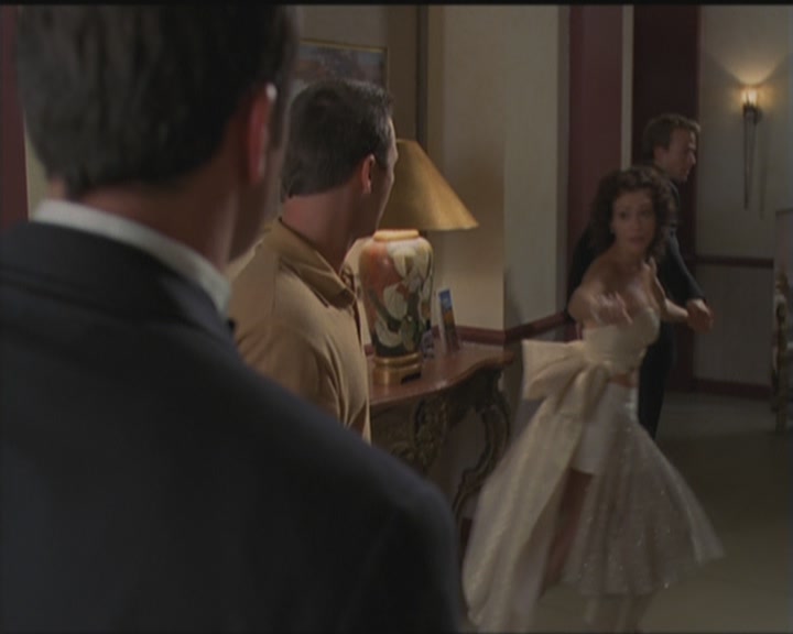 Charmed-Online_dot_net-5x03HappelyEverAfter1886.jpg