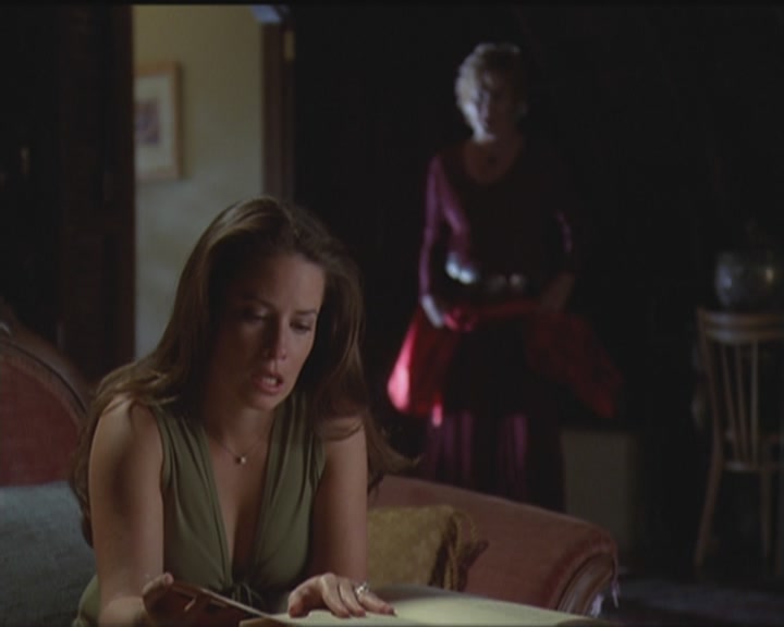 Charmed-Online_dot_net-5x03HappelyEverAfter1912.jpg