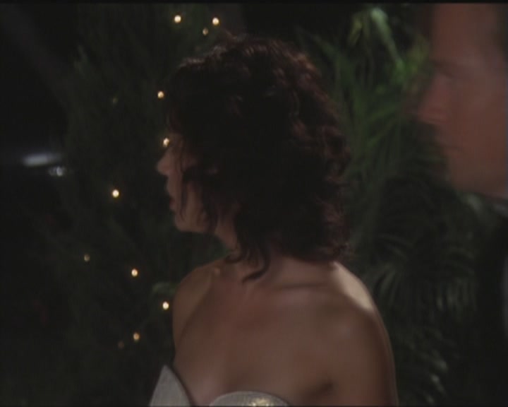 Charmed-Online_dot_net-5x03HappelyEverAfter1945.jpg