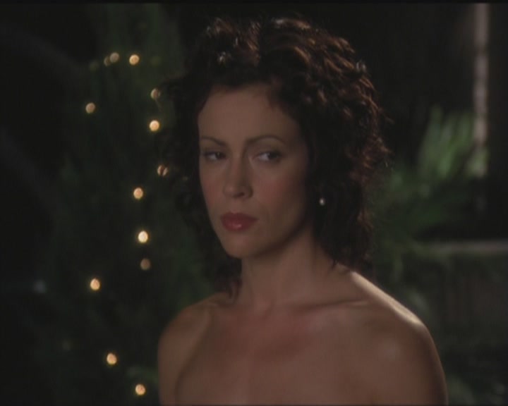 Charmed-Online_dot_net-5x03HappelyEverAfter1949.jpg