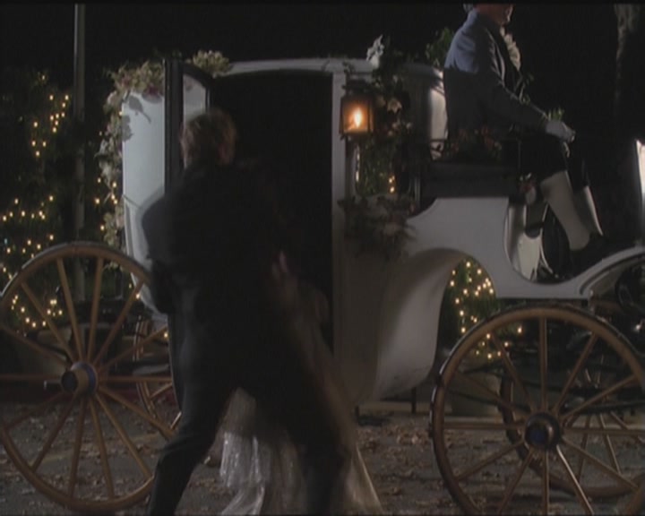 Charmed-Online_dot_net-5x03HappelyEverAfter1963.jpg