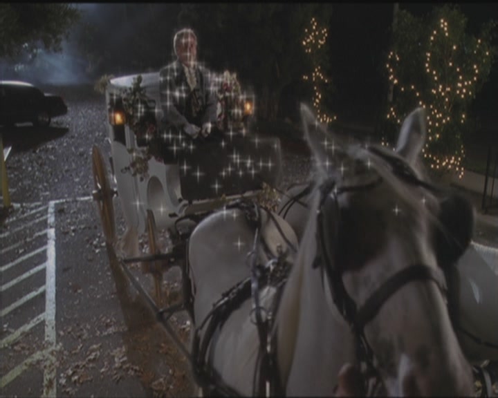 Charmed-Online_dot_net-5x03HappelyEverAfter1966.jpg