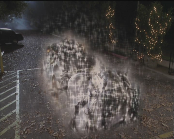 Charmed-Online_dot_net-5x03HappelyEverAfter1968.jpg
