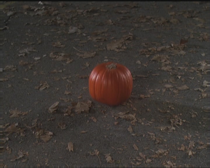 Charmed-Online_dot_net-5x03HappelyEverAfter1971.jpg