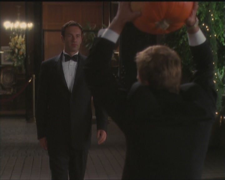 Charmed-Online_dot_net-5x03HappelyEverAfter2004.jpg