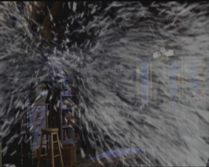 Charmed-Online_dot_net-5x03HappelyEverAfter2054.jpg