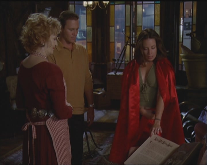 Charmed-Online_dot_net-5x03HappelyEverAfter2126.jpg