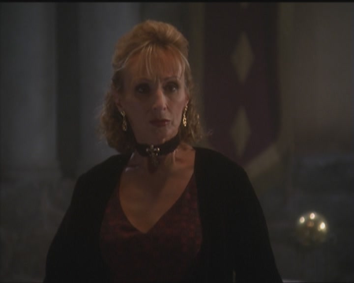 Charmed-Online_dot_net-5x03HappelyEverAfter2159.jpg