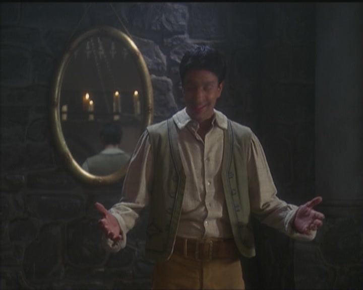 Charmed-Online_dot_net-5x03HappelyEverAfter2185.jpg