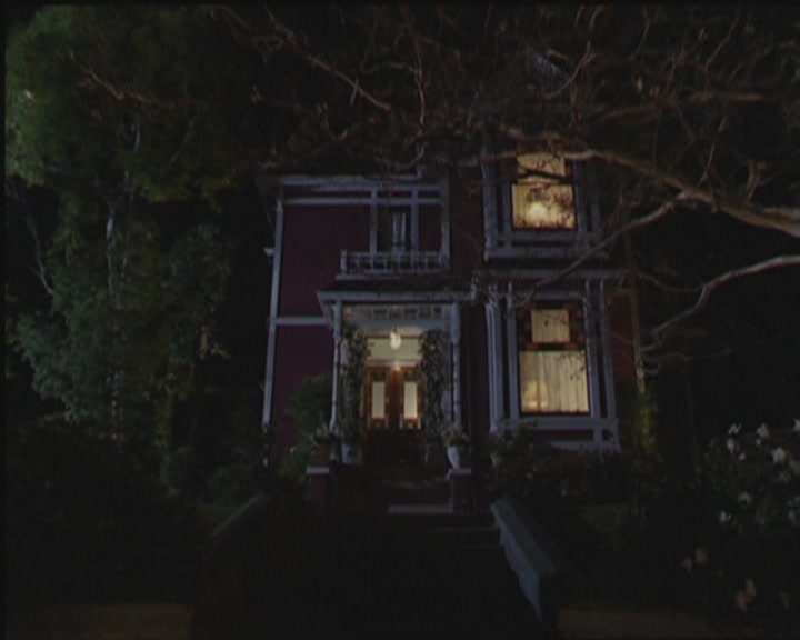 Charmed-Online_dot_net-5x03HappelyEverAfter2238.jpg